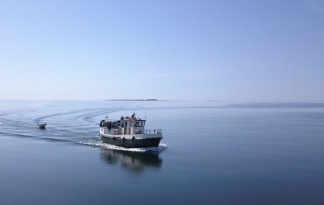 Kesä tyynellä lepää mieli ja sielu. Pinnanalla kutsuu seikkailut!